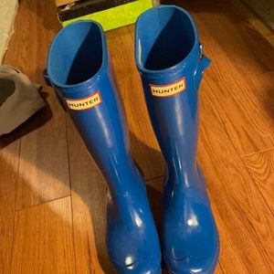 Hunter tall rain boots